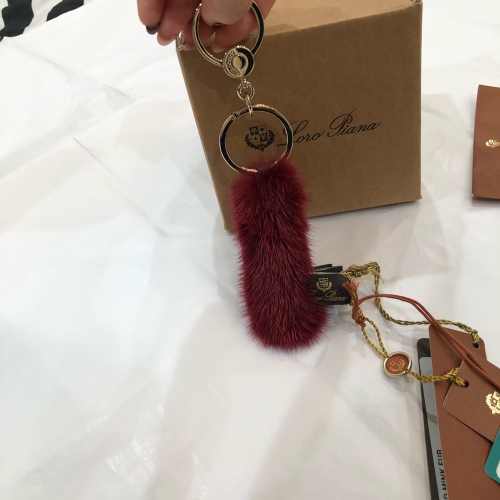 LORO PIANA MINK FUR INITIAL LETTER "I" BURGUNDY KEYCHAIN CHARM